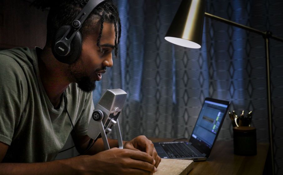 Akg lyra store